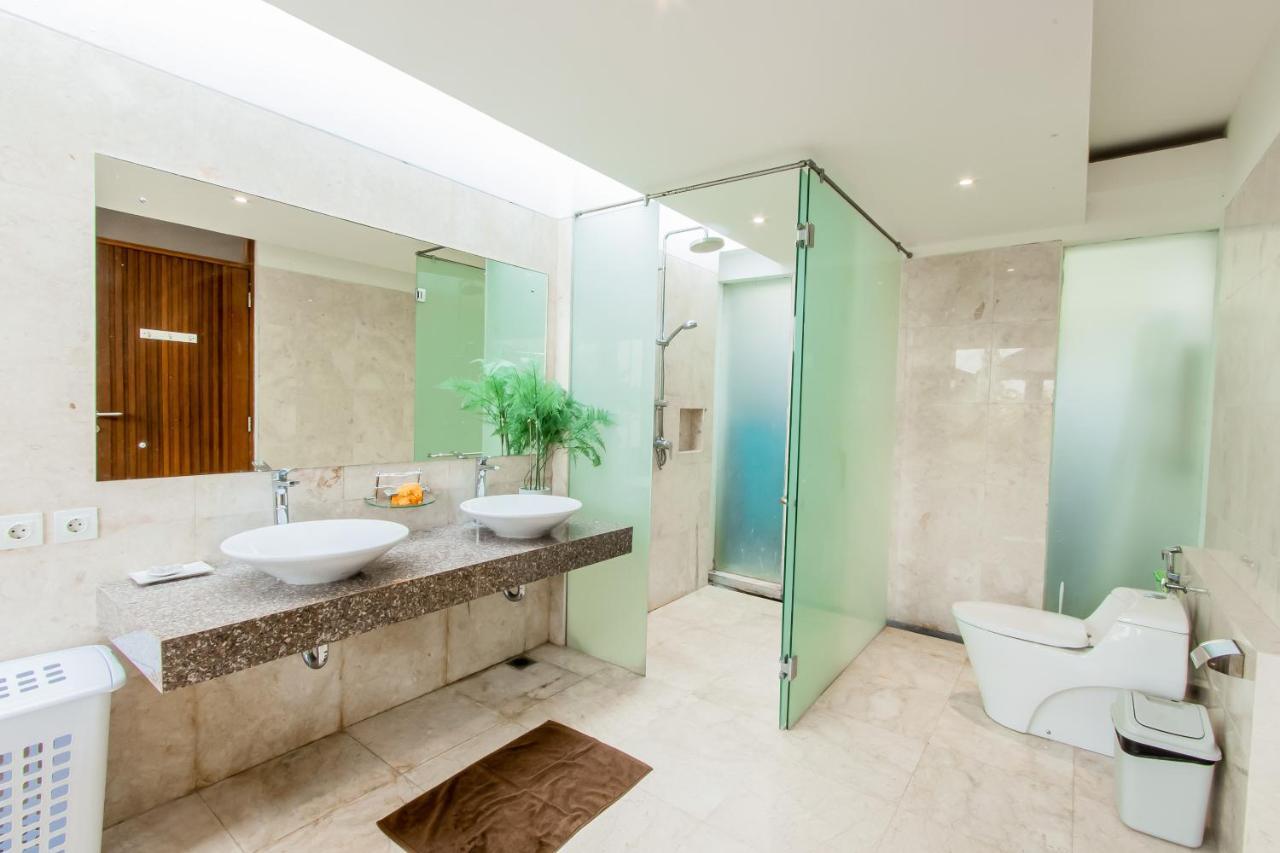 Villa VIVO E by Bali Prime Hospitality Ungasan  Bagian luar foto